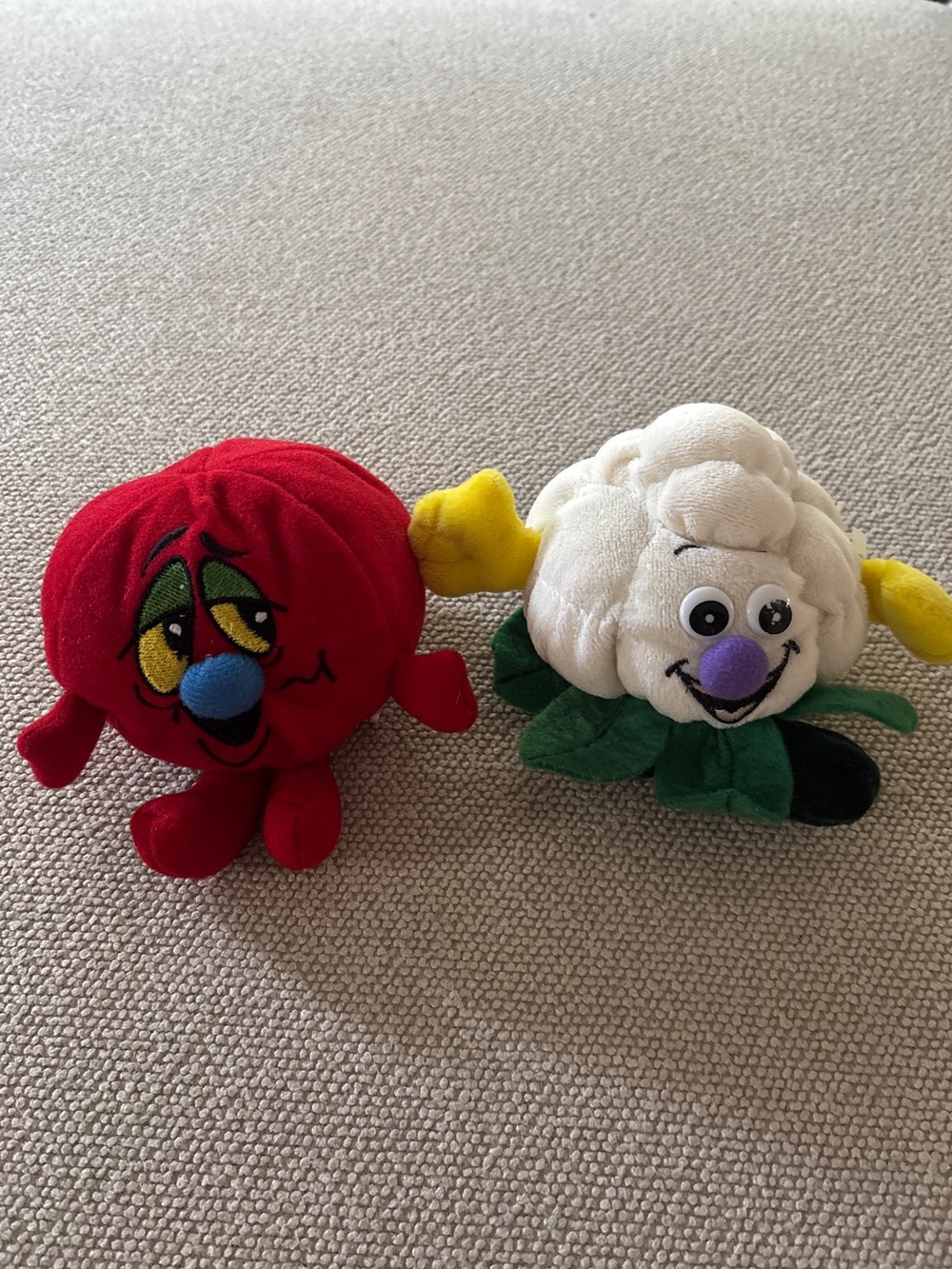 Vtg Vegetable Plush Bundle Of 2 Toy Box Creations Friends Tomato Cauliflower